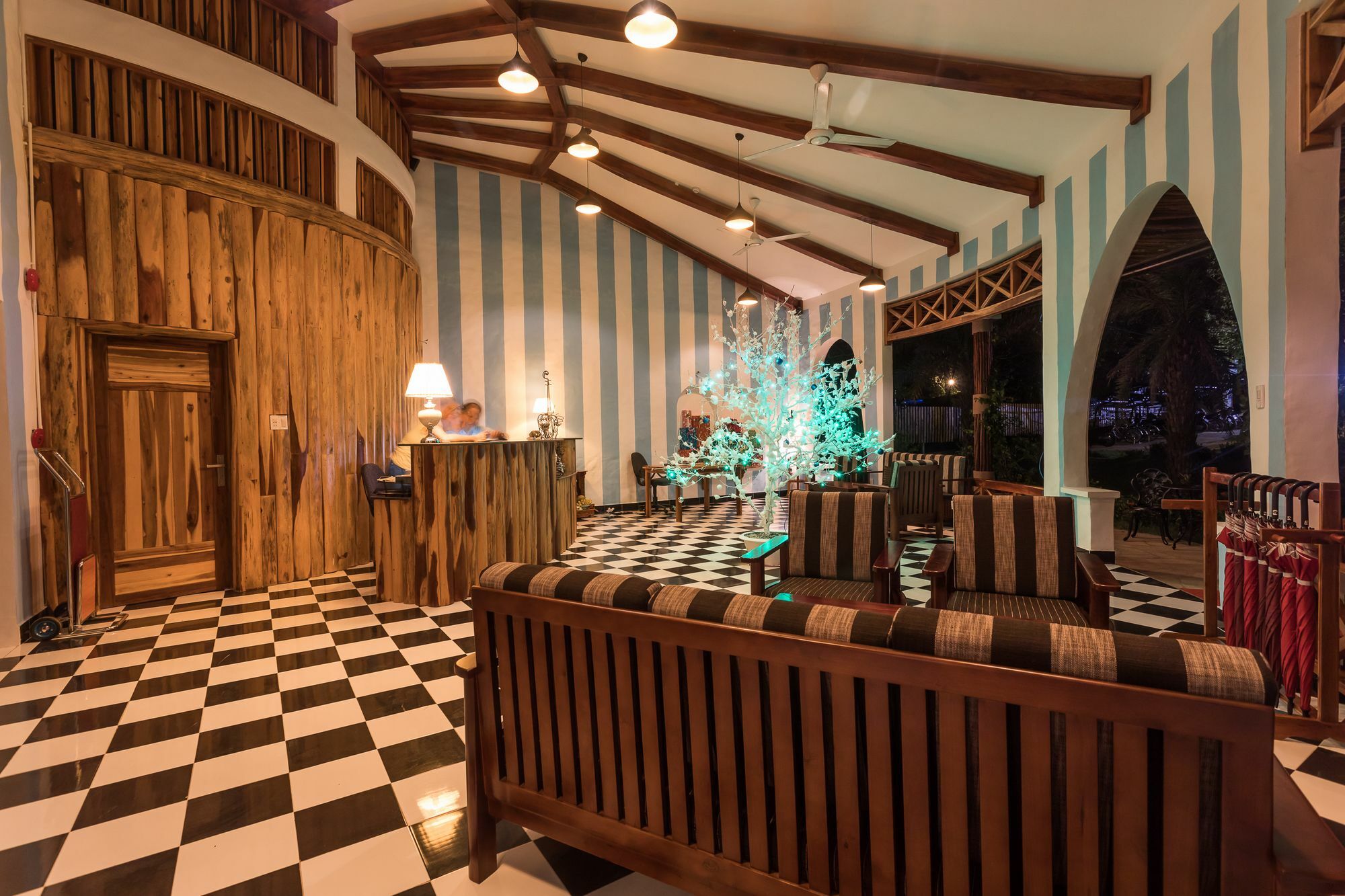 דואונג דונג Isabella Resort מראה חיצוני תמונה